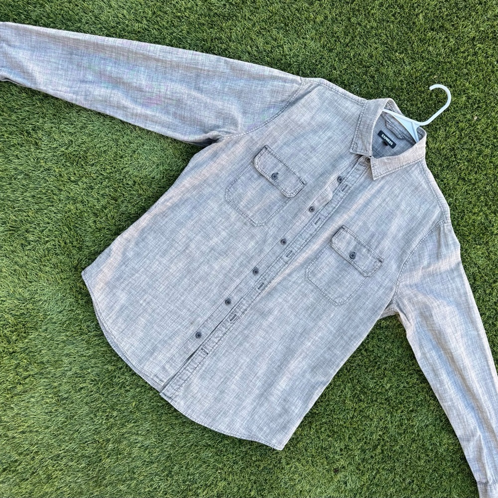 Express Light Gray Casual Button-Down Shirt